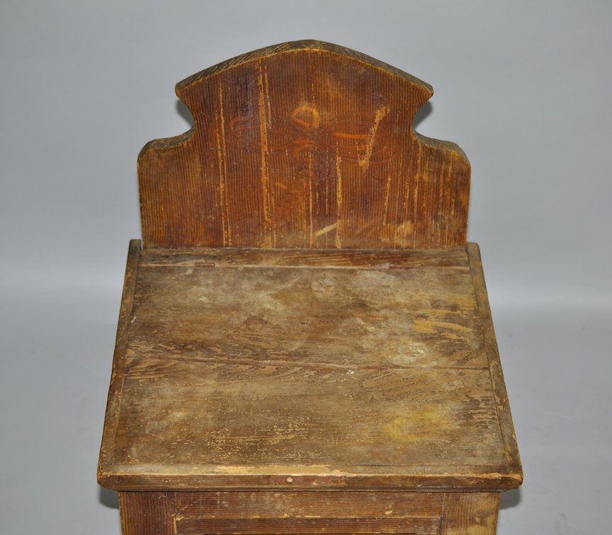 Primitive Wooden Bedside Commode, photo 2 of 12
