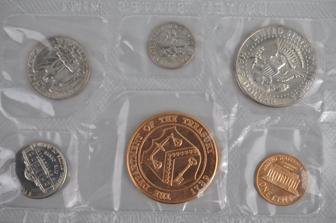 Lincoln Albums & Mixed US Coin Collection