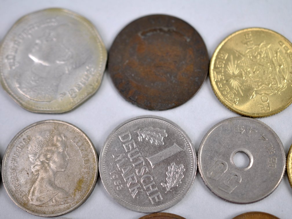 Great Britain Coin Set & World Currency Collection