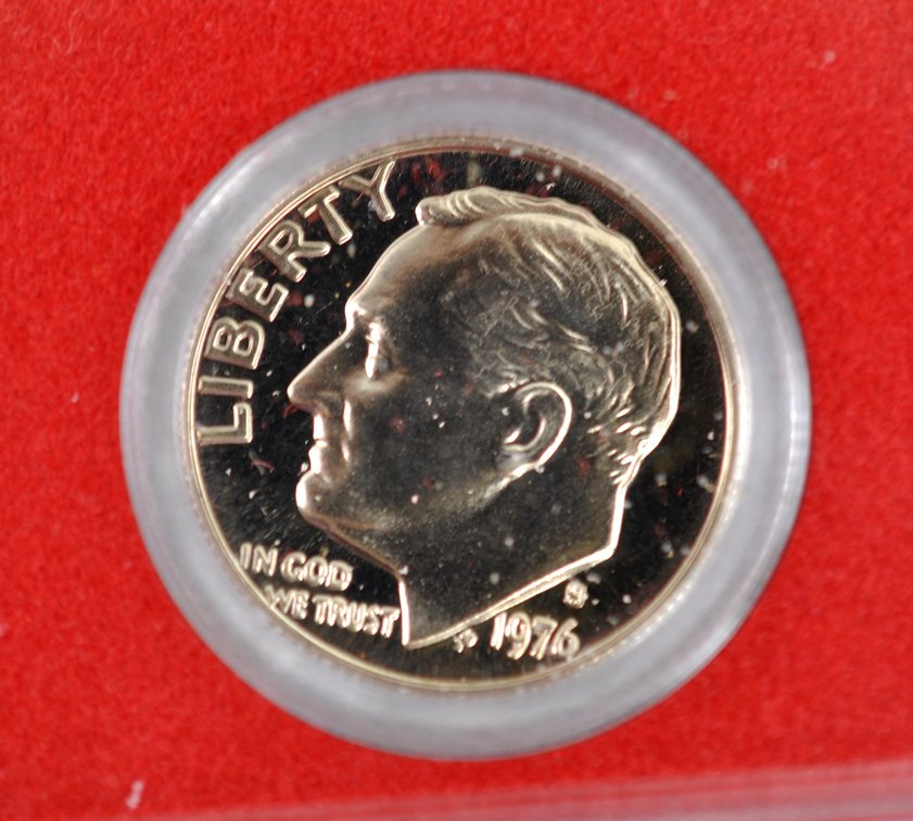 1976 Bicentennial Proof & Silver Coin Sets