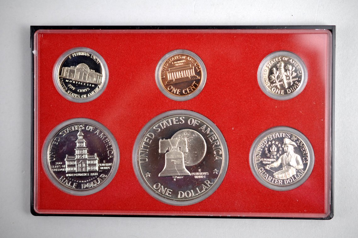 1976 Bicentennial Proof & Silver Coin Sets, photo 9 of 31