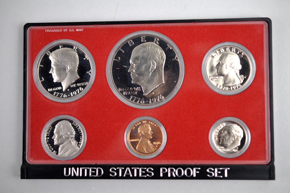 1976 Bicentennial Proof & Silver Coin Sets, photo 10 of 31