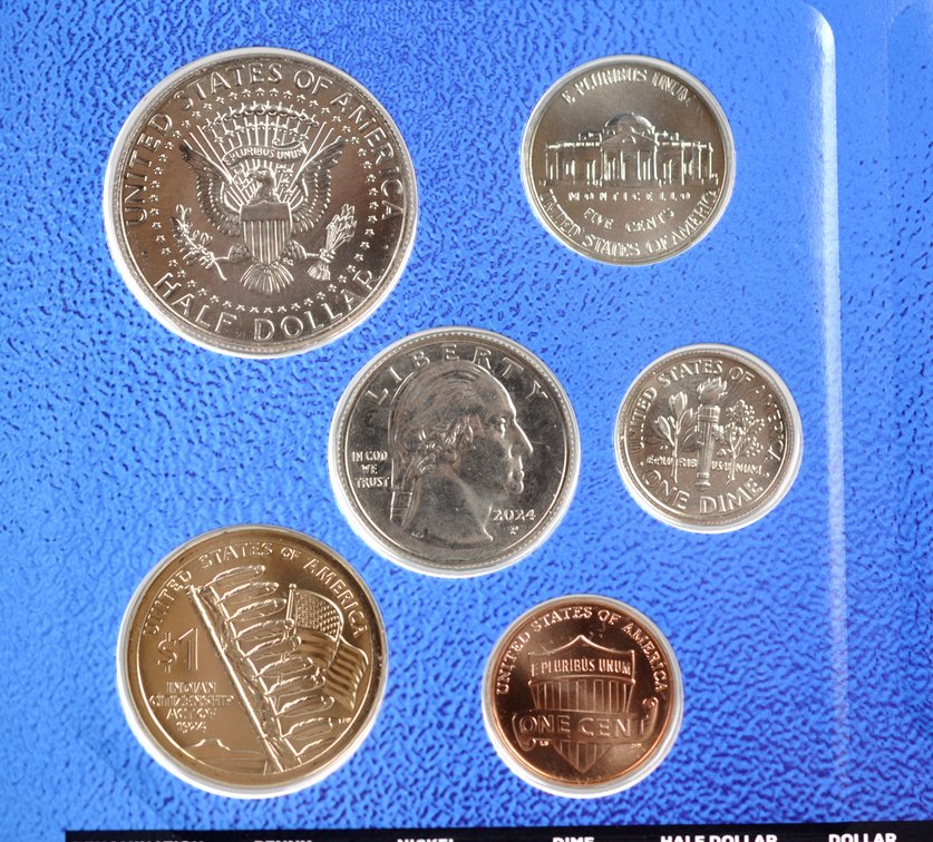 Six Silver Britannias & 2022–24 Mint Sets, photo 16 of 56