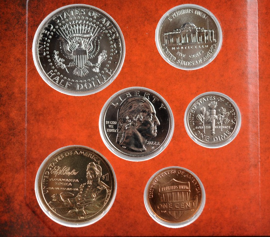 Six Silver Britannias & 2022–24 Mint Sets, photo 31 of 56