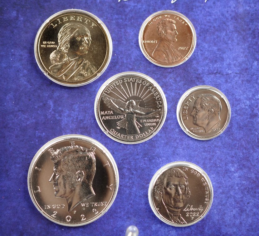 Six Silver Britannias & 2022–24 Mint Sets, photo 44 of 56