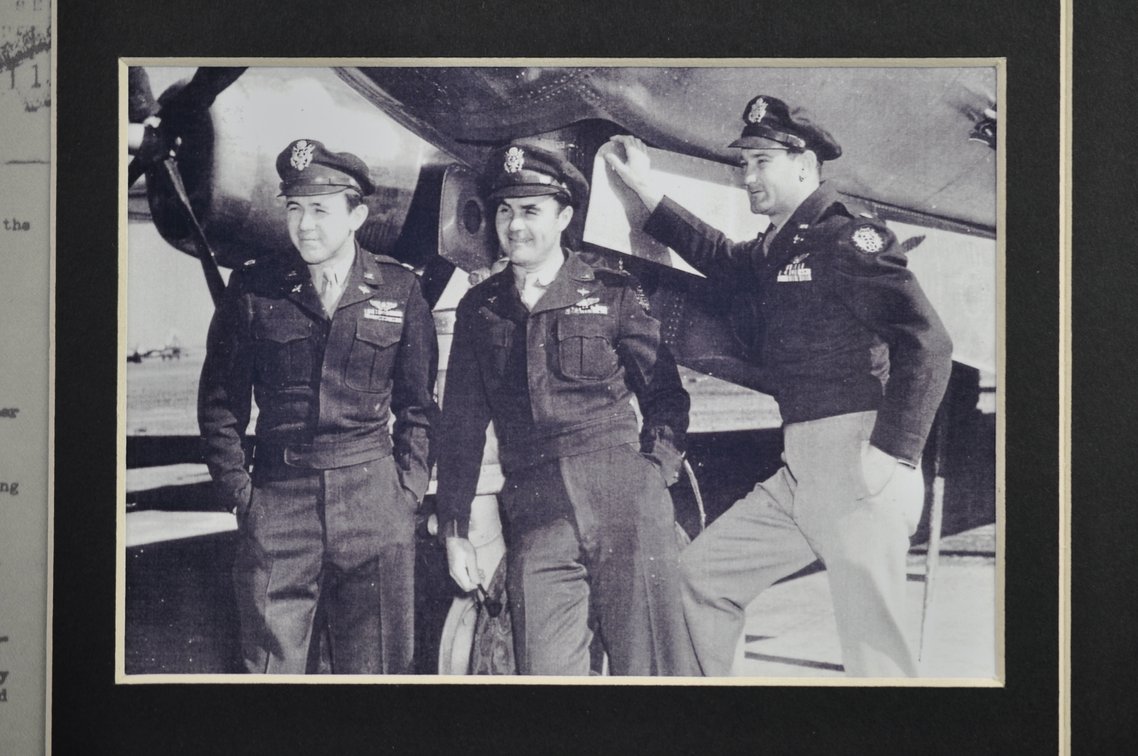 Enola Gay Crew Signed WWII Photocopys, photo 11 of 15