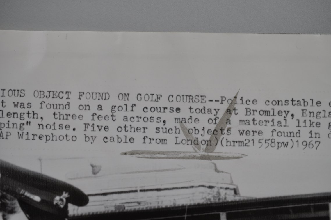 1967 AP Wirephoto Bromley Flying Saucer