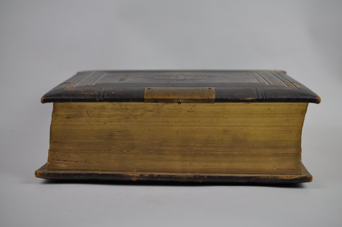 1877 A.J. Holman & Co. Holy Bible, photo 10 of 17