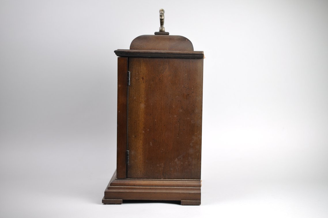 Howard Miller Mantel Clock with Keys, photo 15 of 16