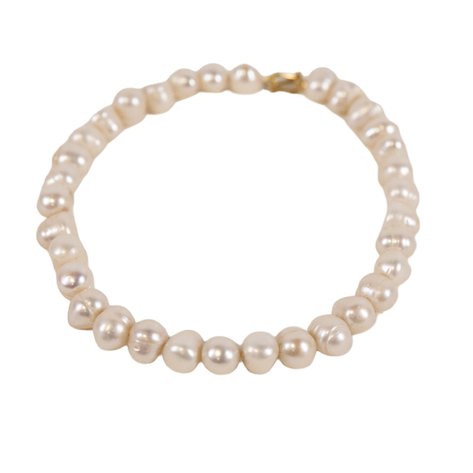 A freshwater pearl choker with 14k yellow gold clasp