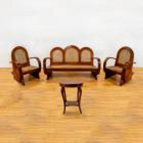 A set of 4 Art Deco Ambassador chairs with curved back and arms, and a round side table