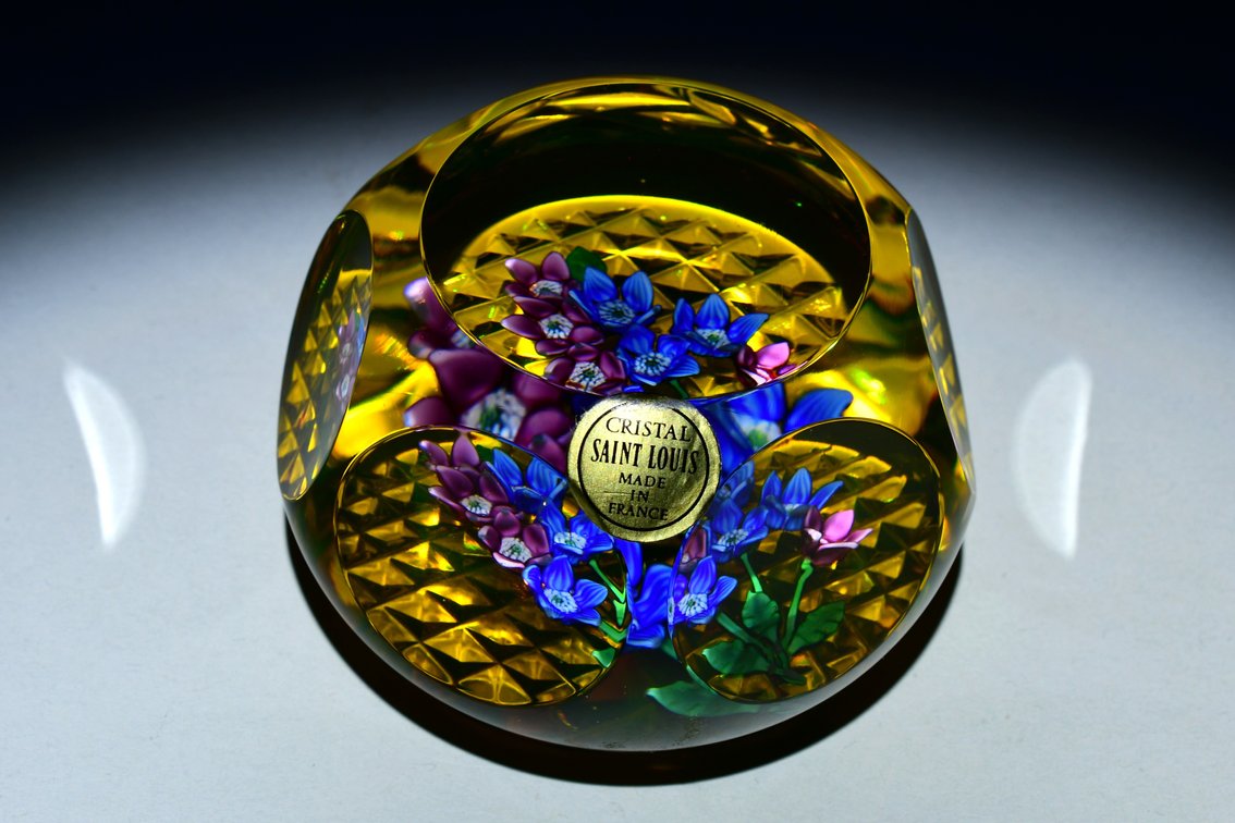 St. Louis Amber Floral Bouquet 1979