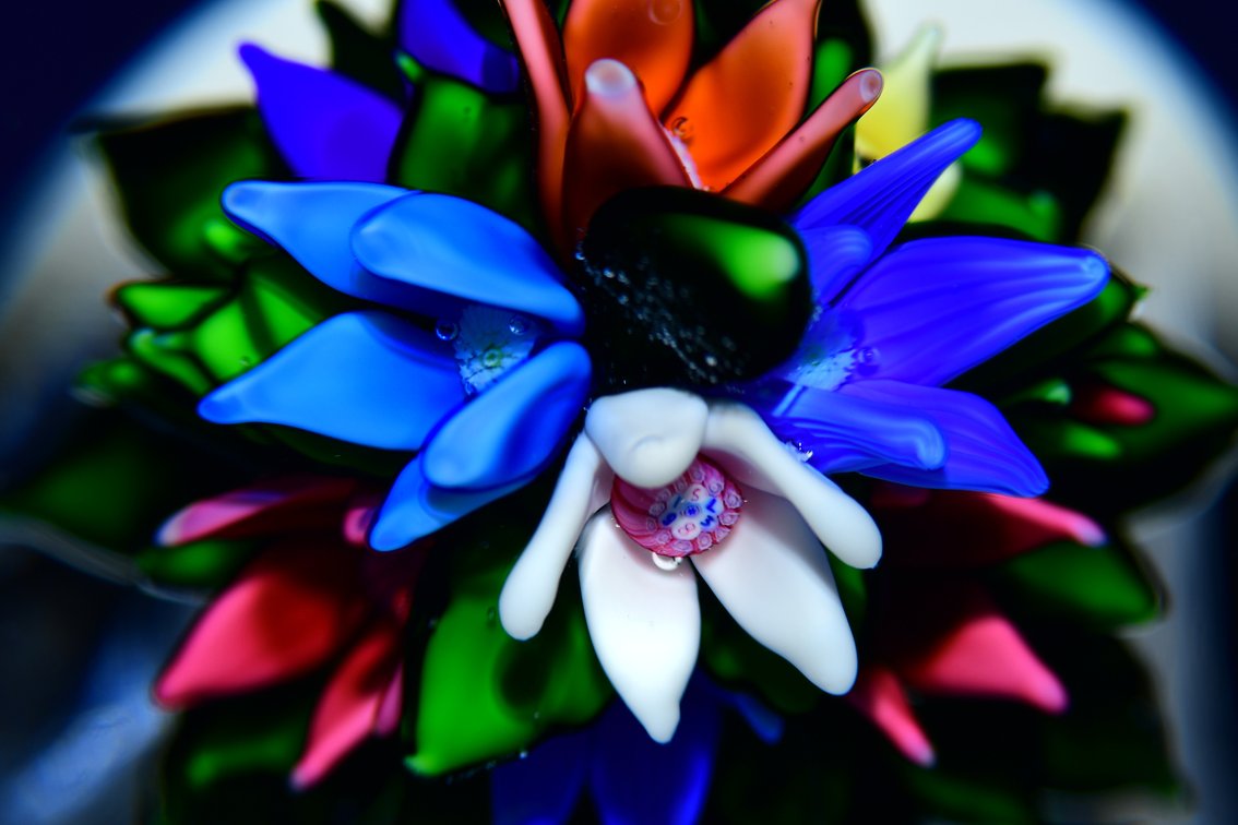 St. Louis Faceted Triple Overlay Bouquet 1983