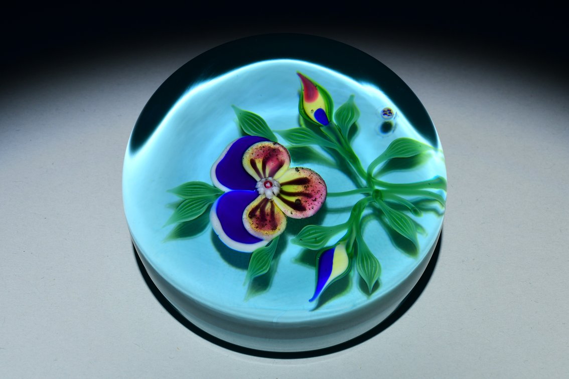 Baccarat Pansy Lampwork Motif 1972