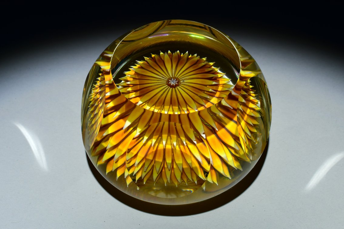 Perthshire Faceted Golden Dahlia 1986