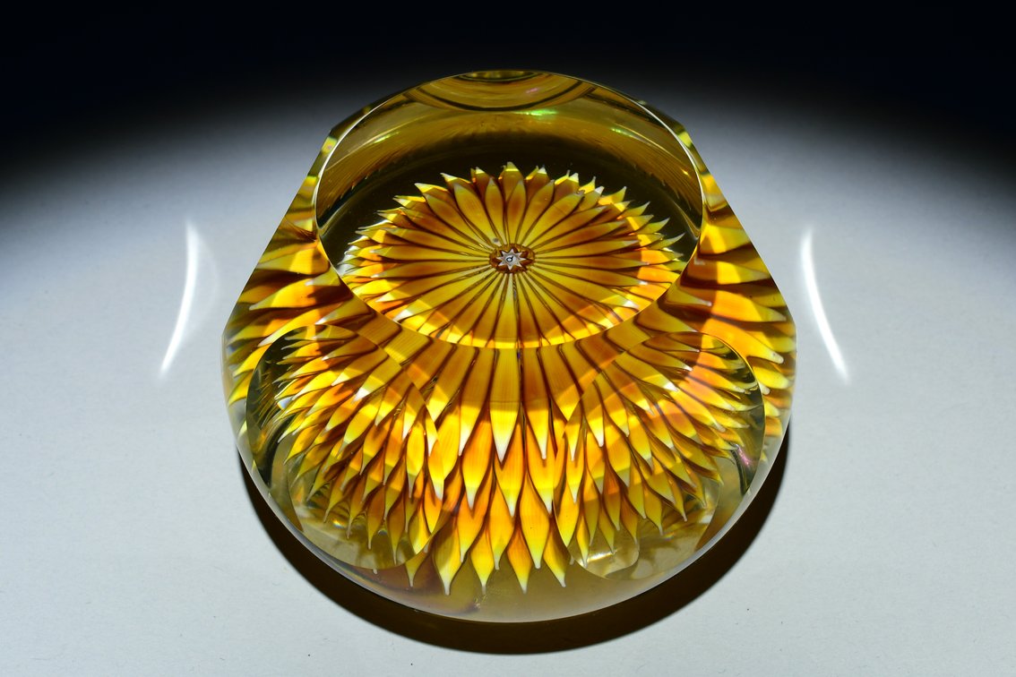 Perthshire Faceted Golden Dahlia 1986