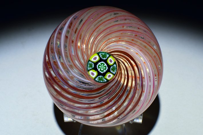 Perthshire Pink Latticinio Swirl