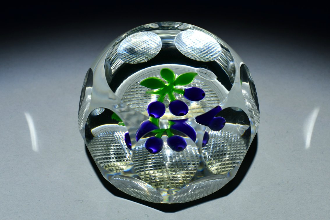 Perthshire Damson Plums Lampwork 1977