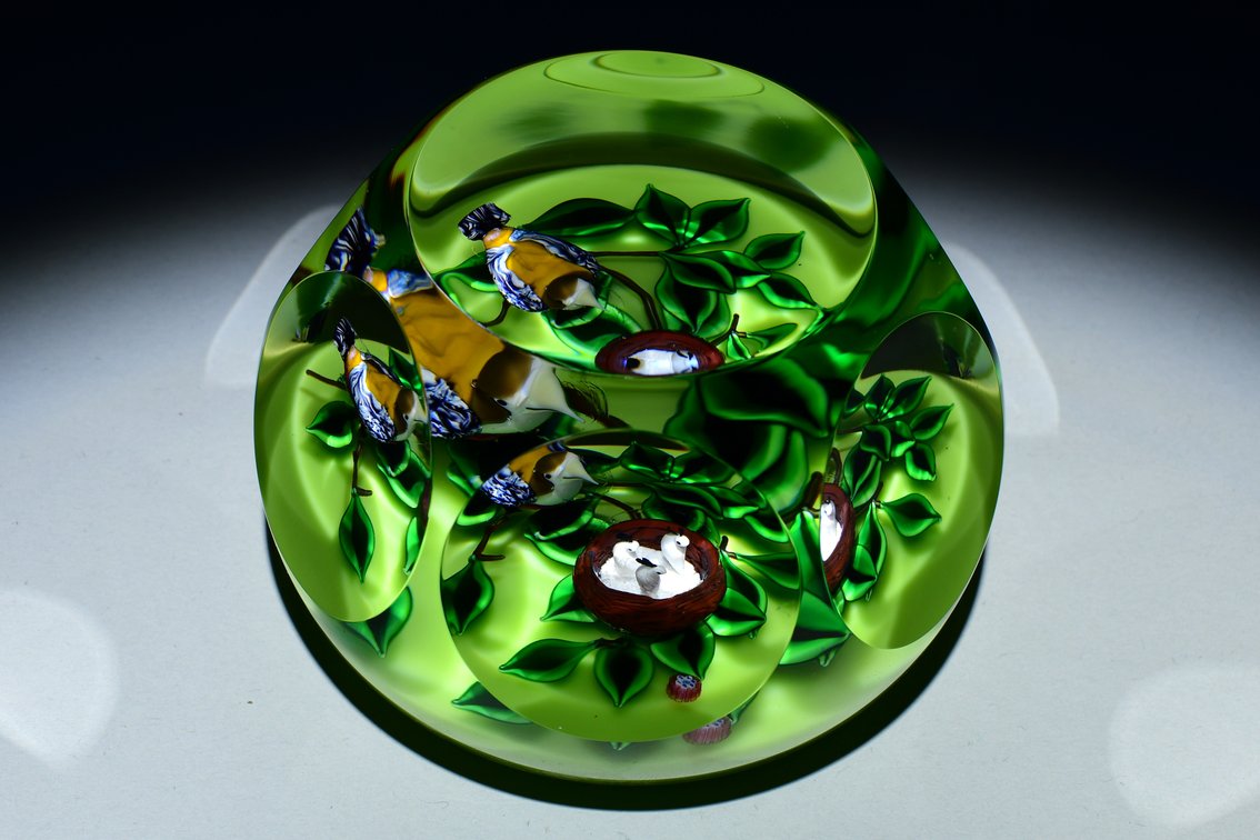 St. Louis Bird & Nest on Branch Motif 1995