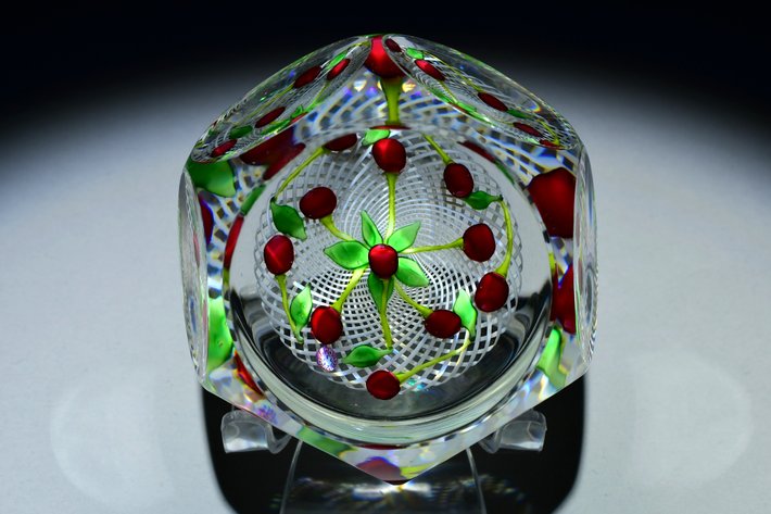 St. Louis Cherry Spray on Latticinio 1975