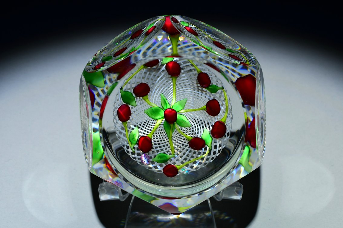 St. Louis Cherry Spray on Latticinio 1975