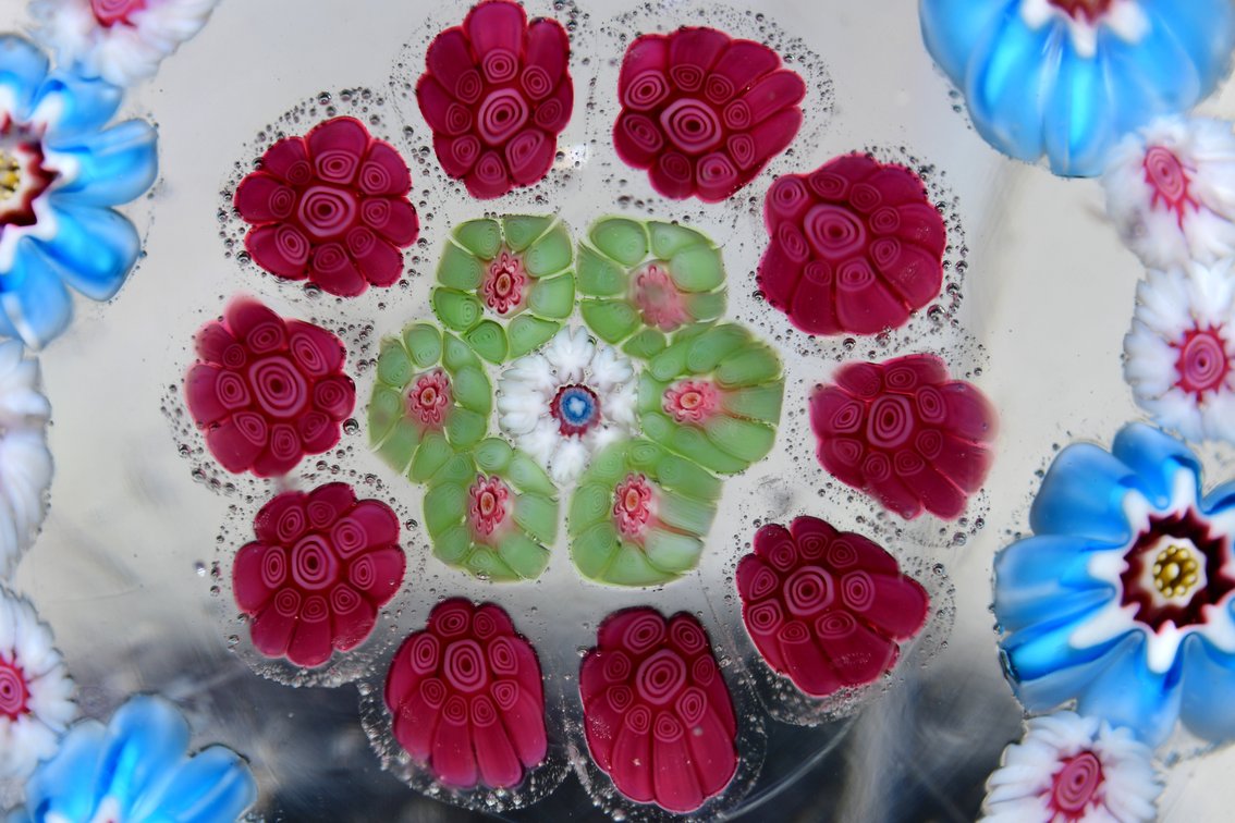 Concentric Millefiori w/ Garland