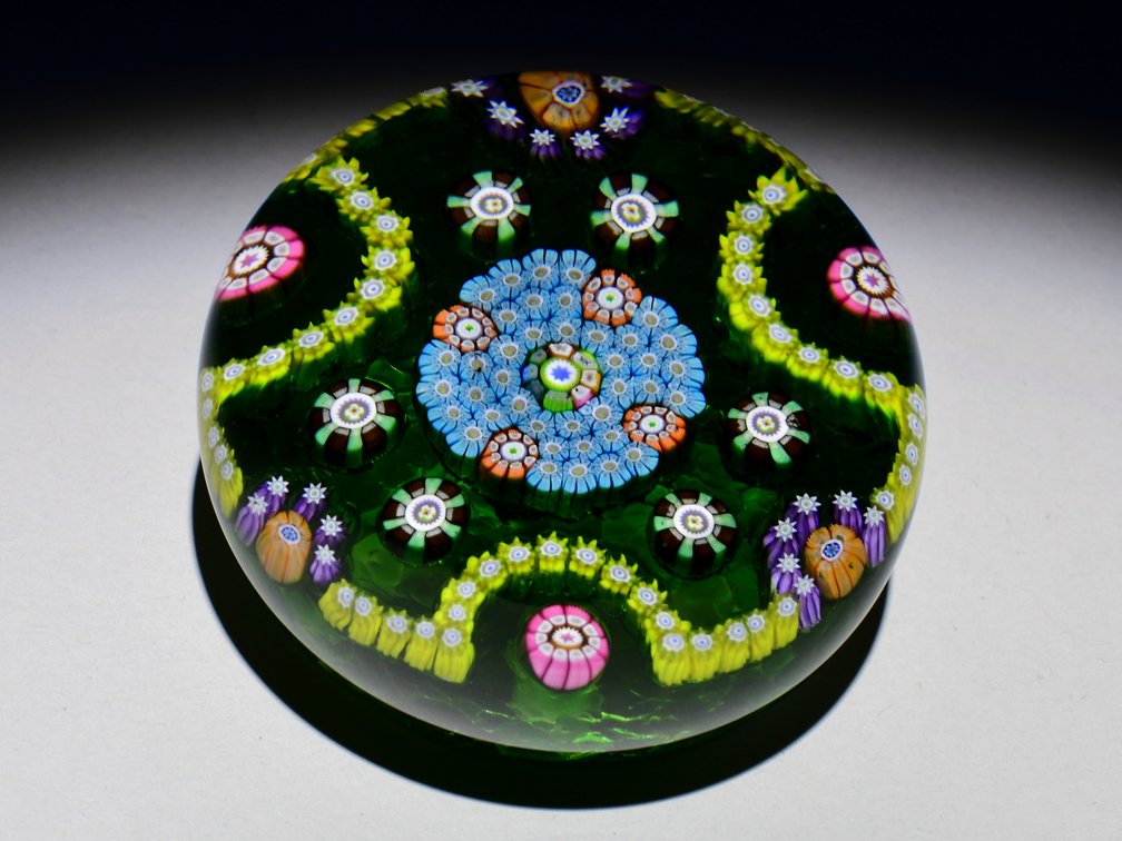 Perthshire Complex Millefiori Garland 1982