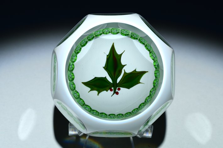 Perthshire Christmas Holly Sprig 1978