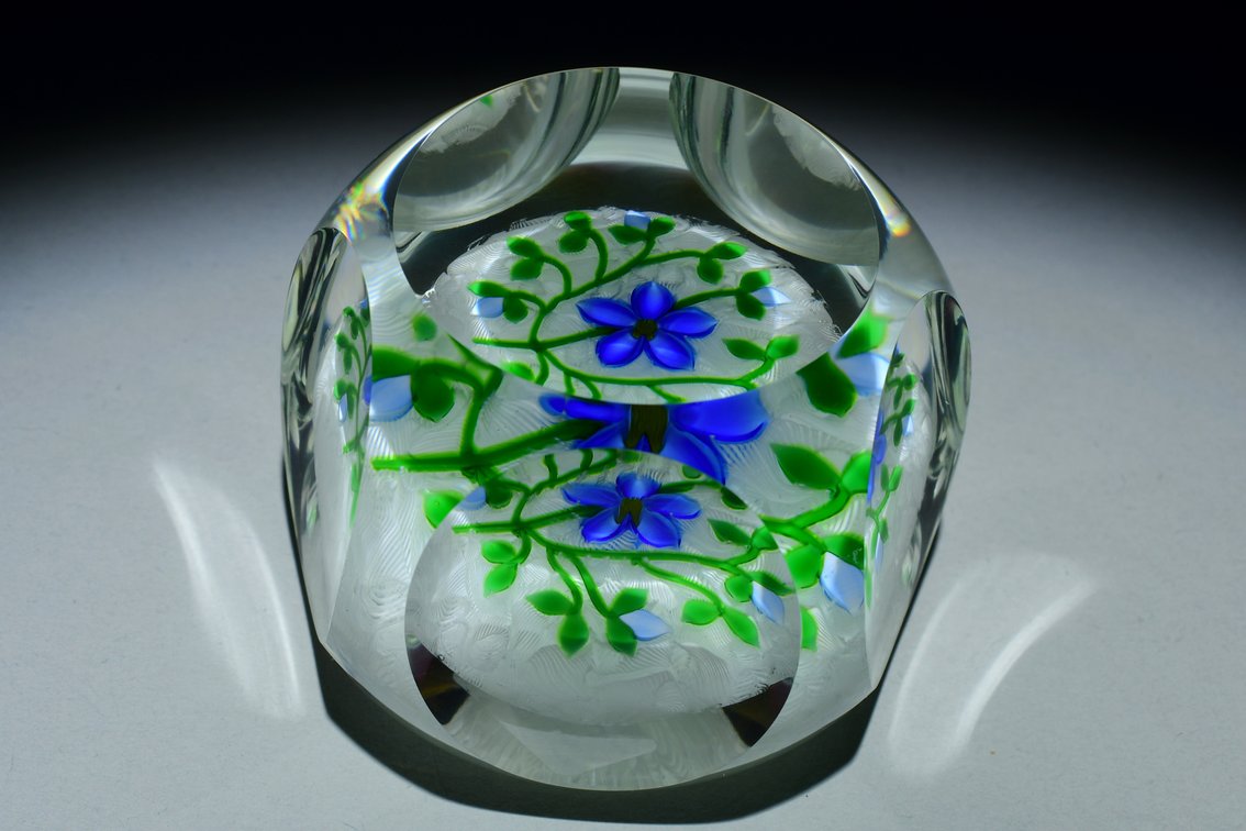 Perthshire Faceted Flower Motif 1998