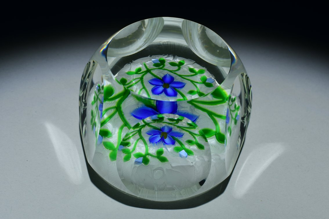 Perthshire Faceted Flower Motif 1998