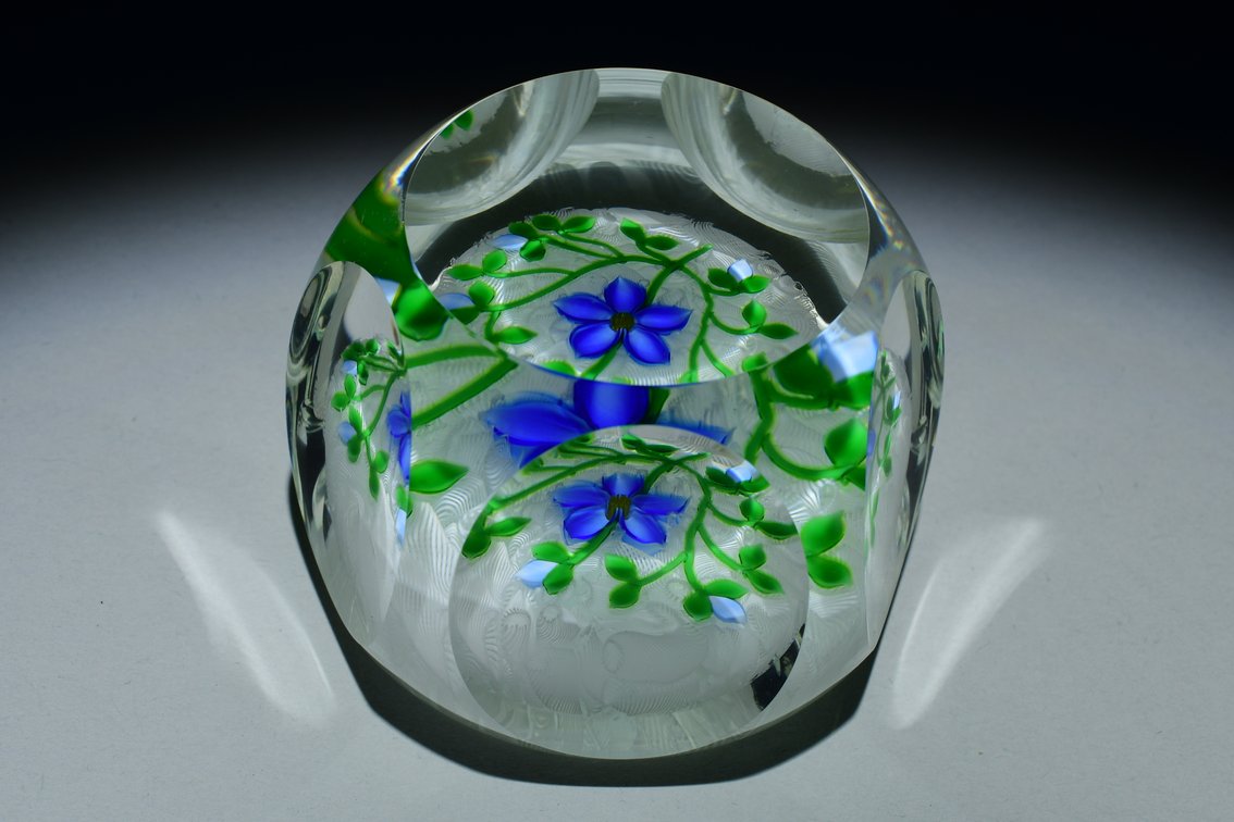 Perthshire Faceted Flower Motif 1998