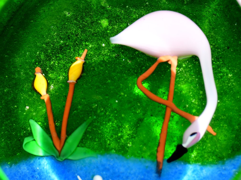 Perthshire Flamingo Scene Motif 1982