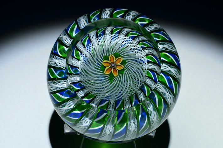 Perthshire Latticinio Crown Basket 1981