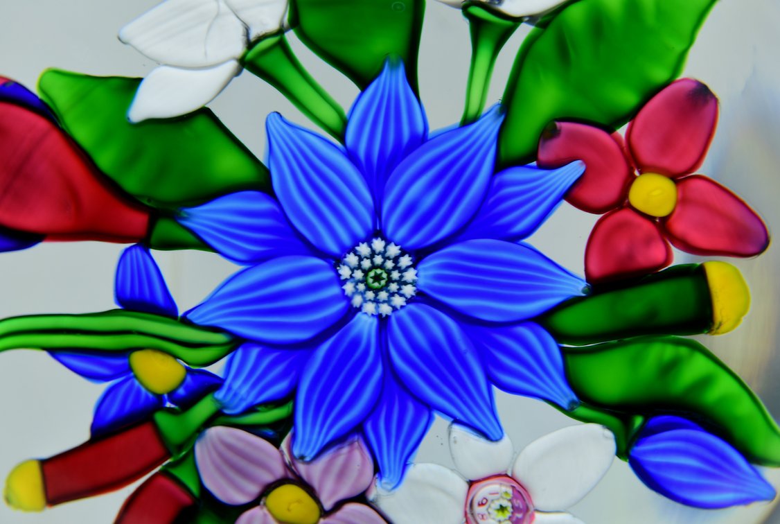 St. Louis Floral Lampwork Motif 1981