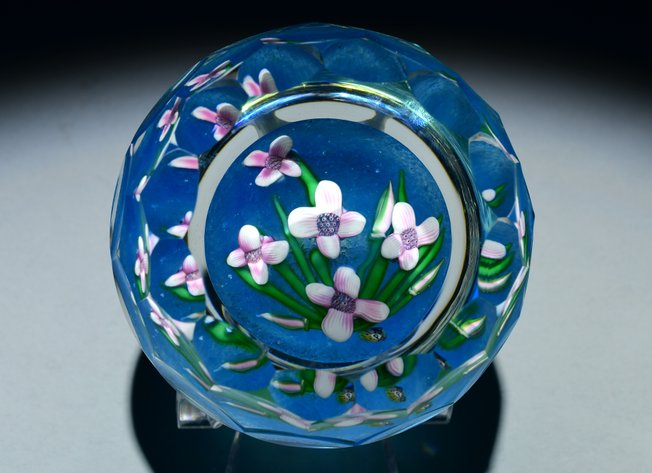 Perthshire Faceted Floral Spray 1982