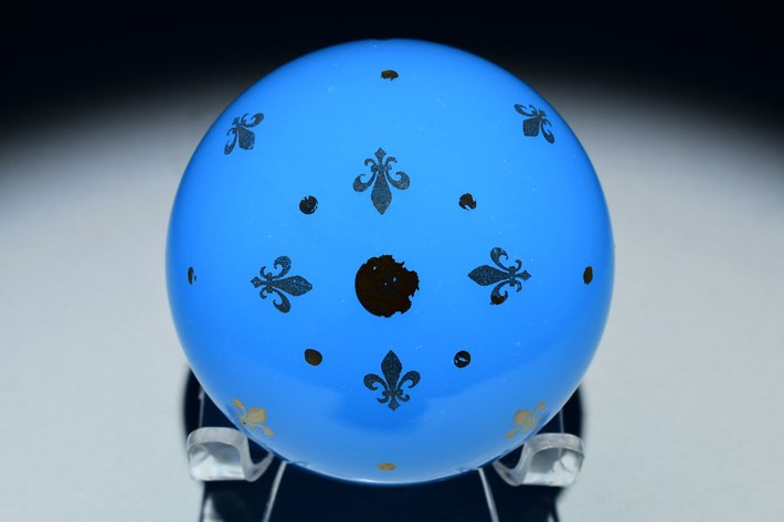 Baccarat Gilt Fleur-de-lis Orb Opaline Agate