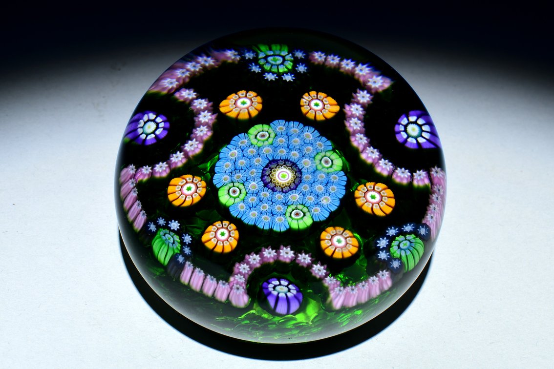 Perthshire Patterned Millefiori Garland 1982