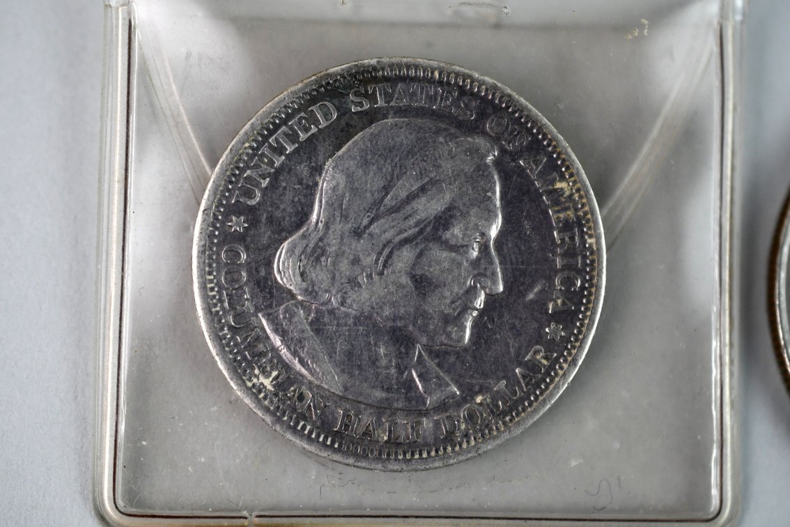 Assorted U.S. And Foreign Coin Collection Including Silver, photo 3 of 12