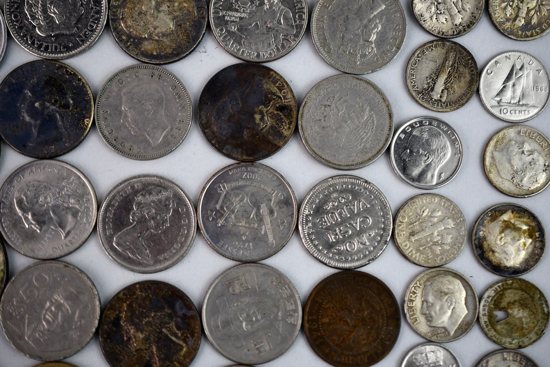 Assorted U.S. And Foreign Coin Collection Including Silver, photo 11 of 12