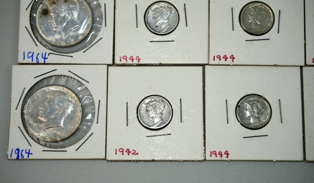 Assorted U.S. Coin Collection Including Silver, photo 4 of 16