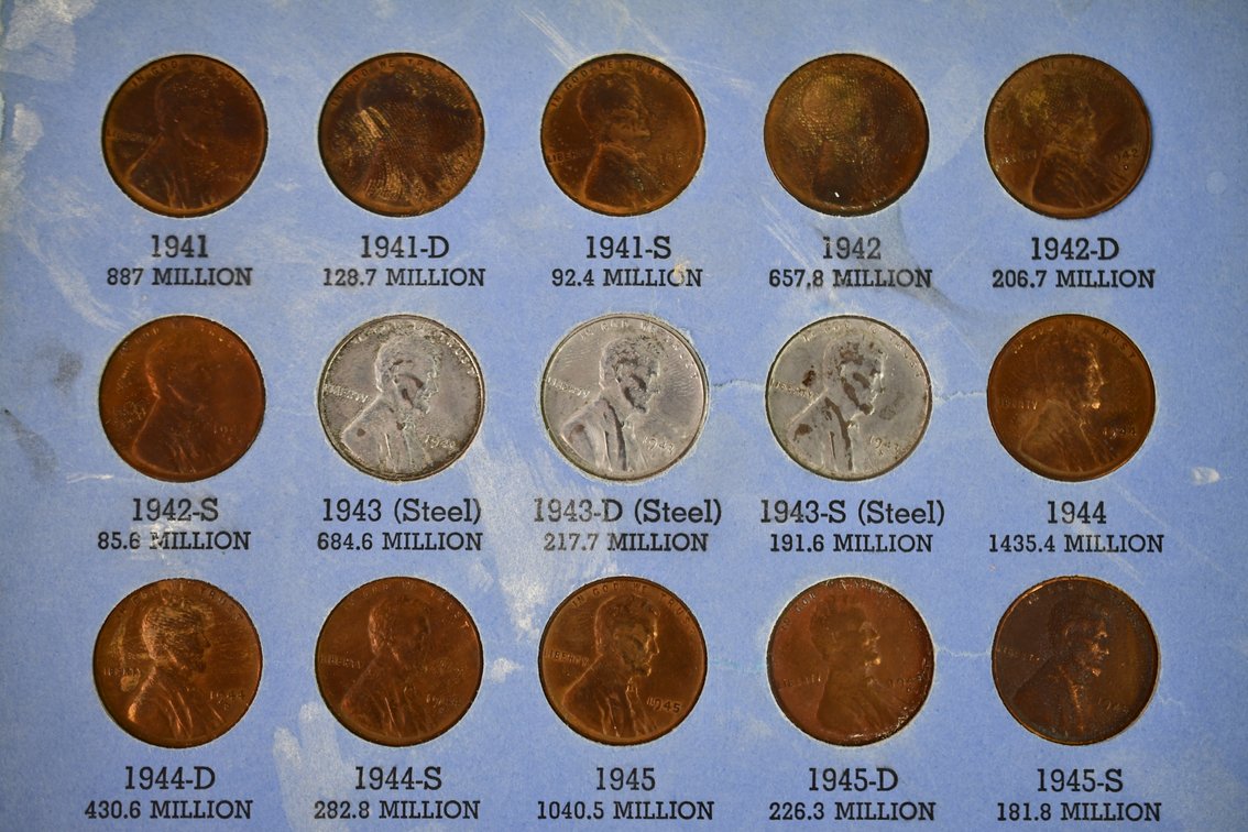 U.S. Coins w/ Dated Folders Collection, photo 26 of 32