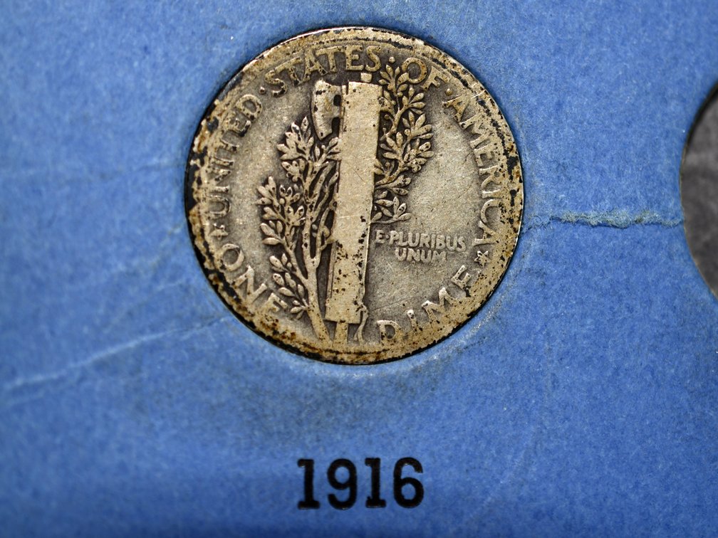 U.S. Coins w/ Dated Folders Collection, photo 4 of 32
