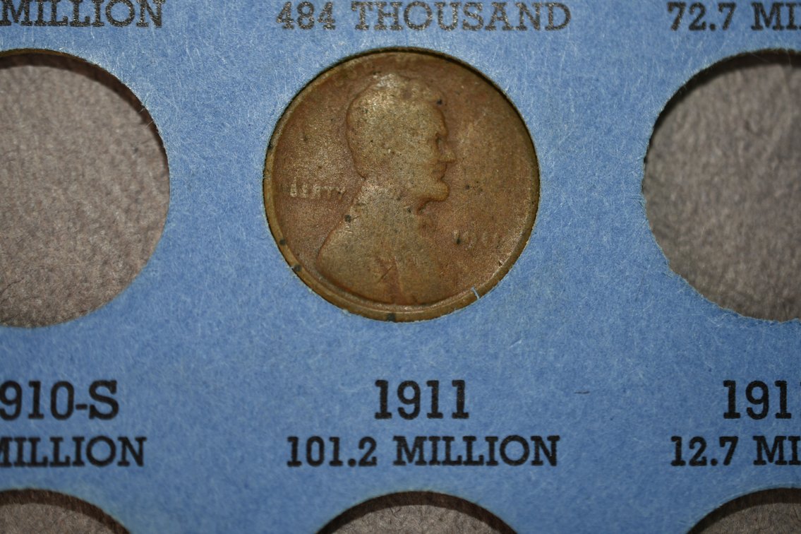 U.S. Coins w/ Dated Folders Collection, photo 16 of 32