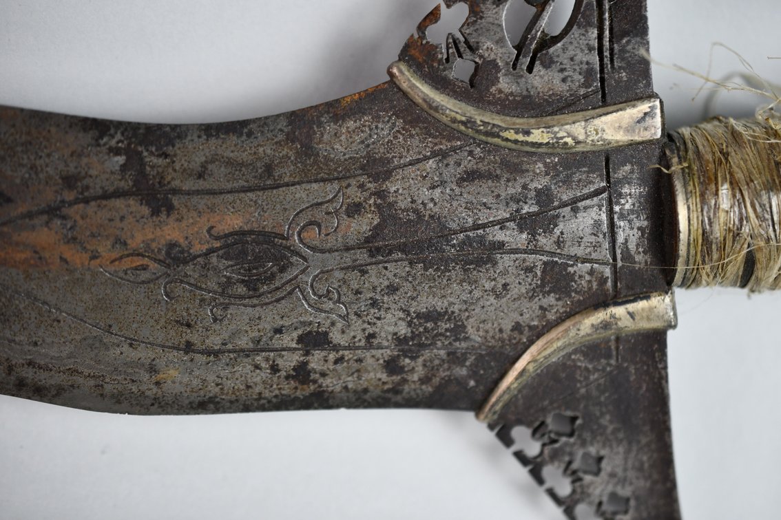 Moro Kris Kalis Sword Philipine, photo 11 of 14