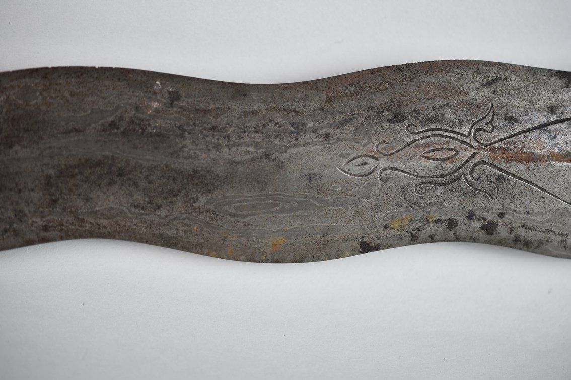 Moro Kris Kalis Sword Philipine, photo 12 of 14