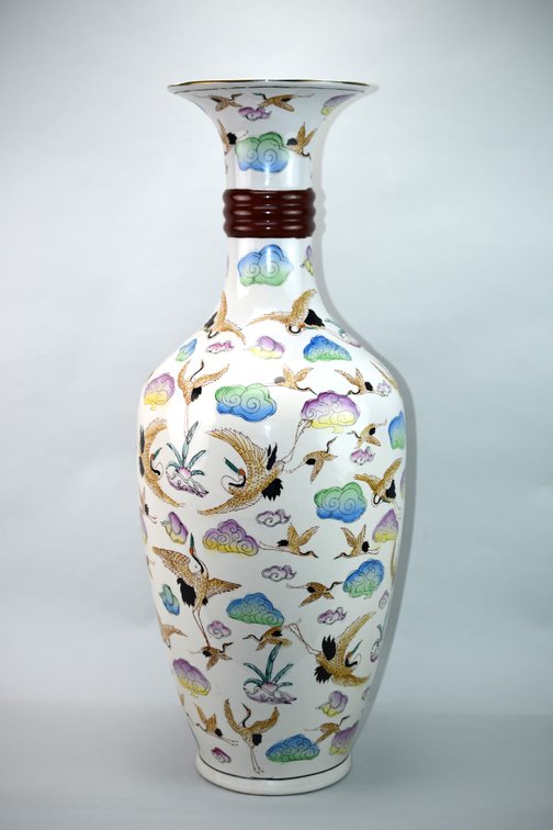 Chinese Famille Rose Cranes in Clouds Ceramic Vase, photo 3 of 15