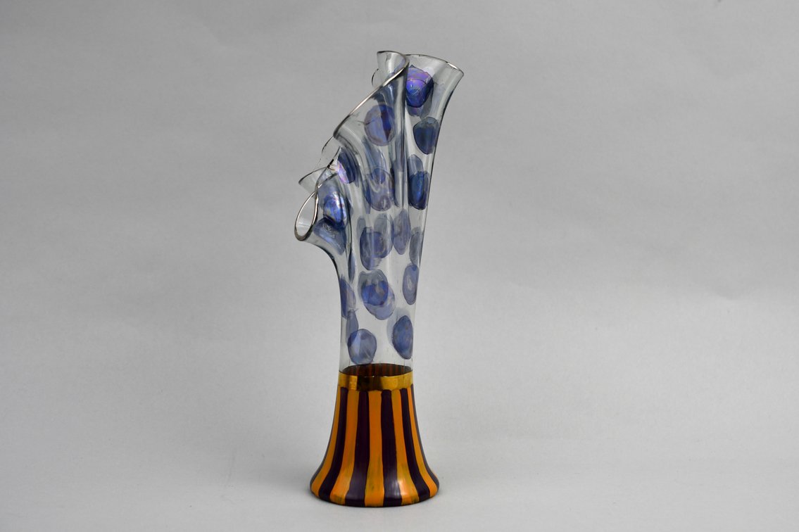 MacKenzie-Childs Hand-Blown Trumpet Vase 1993, photo 2 of 9