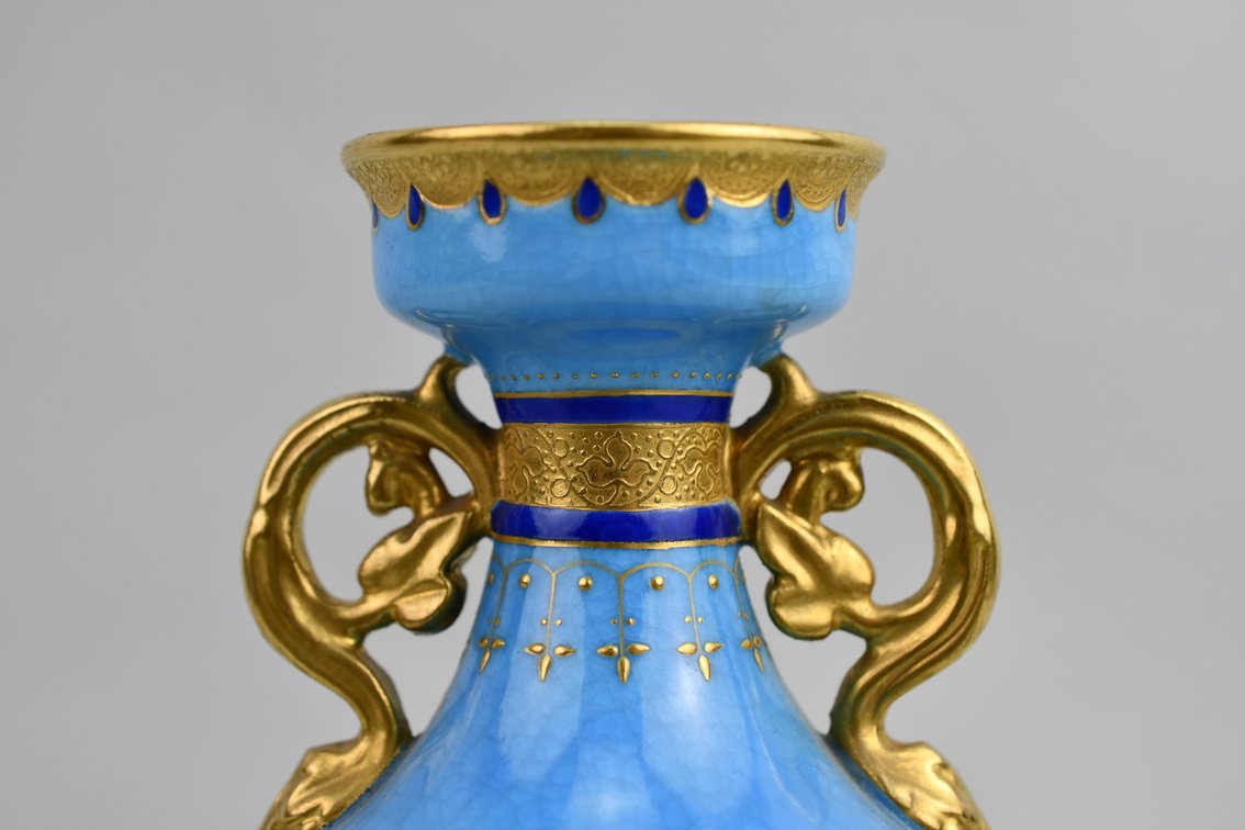 Mintons Bleu Céleste Gilt Twin-Handled Vases, photo 11 of 19