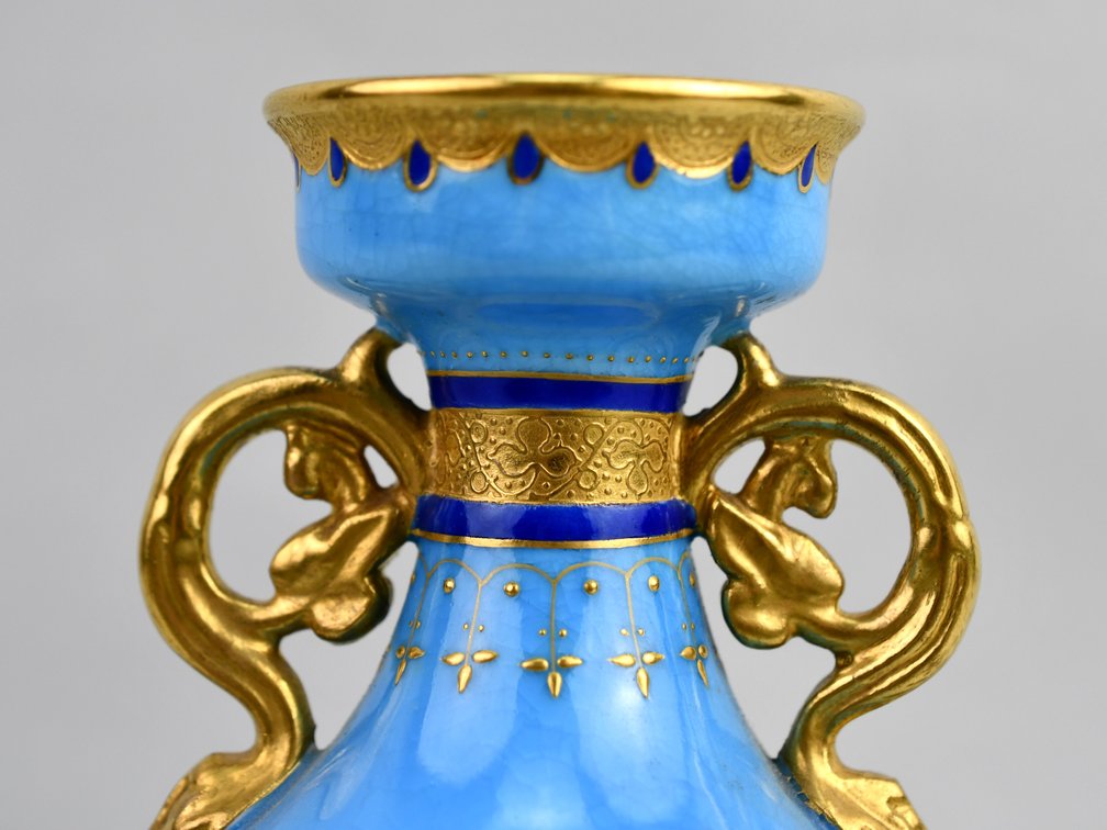 Mintons Bleu Céleste Gilt Twin-Handled Vases, photo 14 of 19