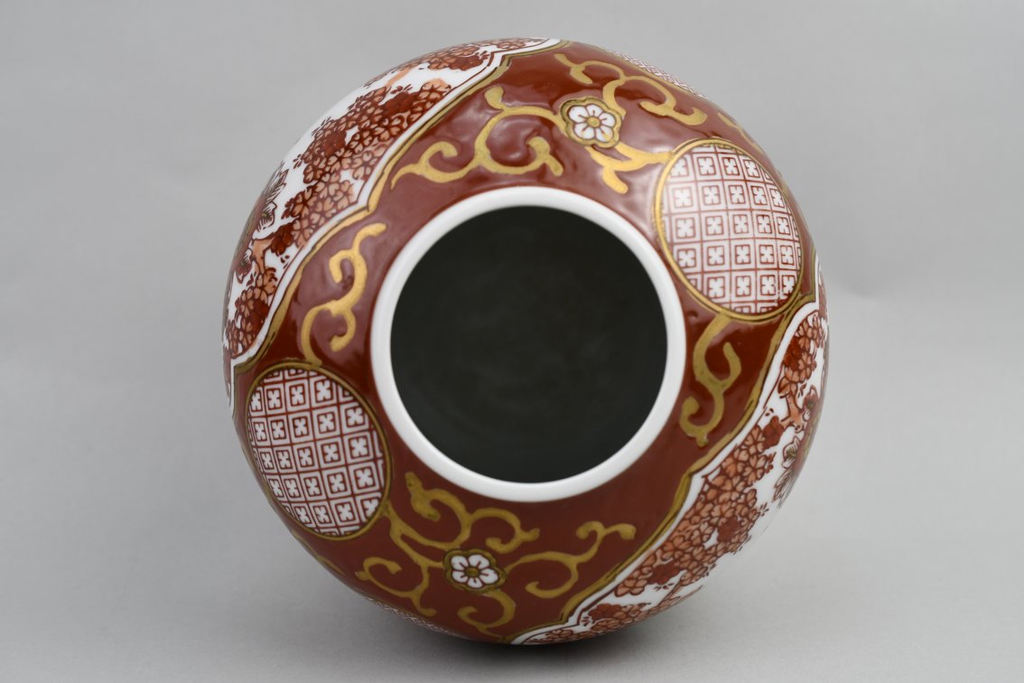 Japanese Gold Imari Hand-Painted Three-Piece Set, photo 6 of 19